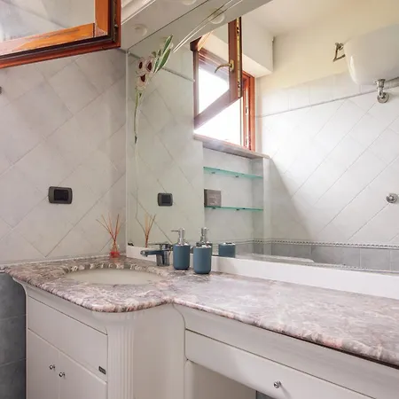 Con Panorama. Holiday home *