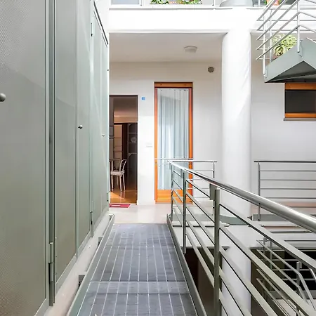 Con Panorama. * シエーナ